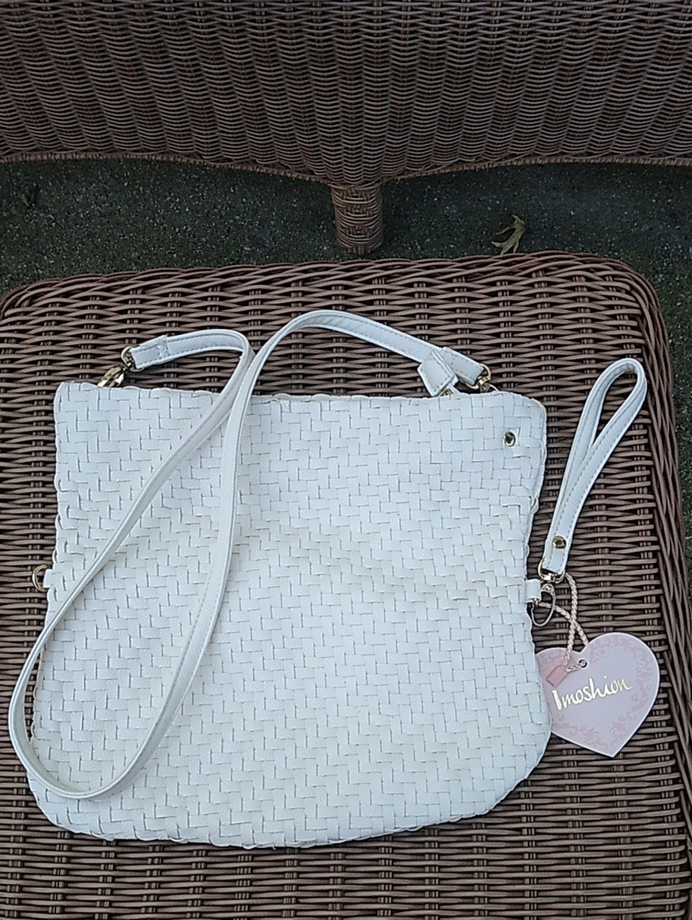 Imoshion White Woven Shoulder Bag with Removable Strap